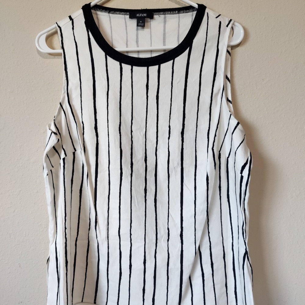 Alfani Women's Black and White Striped Top Size M